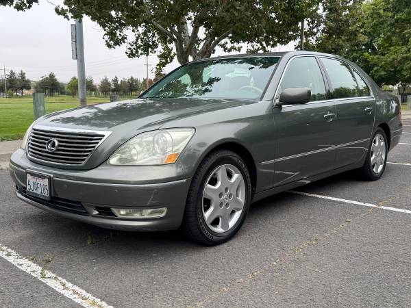 Lexus LS430 1