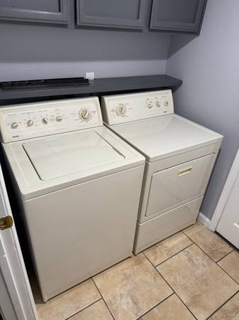 $235 /wk Furnished Rm - Sacramento (Inisheer Way, Sacramento)64044027311618122