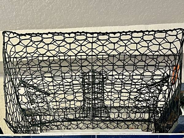Wire Crab Trap is a commercial grade 24 x 24 x 14 1