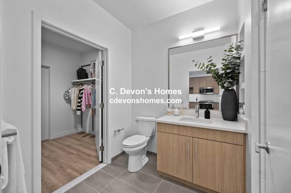 $4,335 / 2br - Amazing 2 bedroom in the Heart of one of Boston's Newest Neighborhoods (Allston)63856446823171124