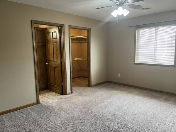 $1495.00 / 3br - 1460ft2 - Muy bonita casa gemela más nueva63845961283715121