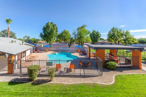 $1,026 / 1br - 616ft2 - Amazing Amenities, Specials - An Absolute Must See! Tour Today (Glendale)64025000220547121