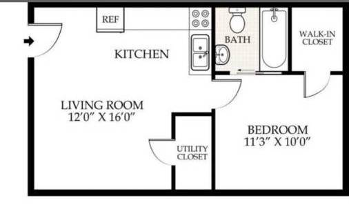 $650 450 sq ft sublease @ 2730 Wayne Ave, Iowa City 52242 1