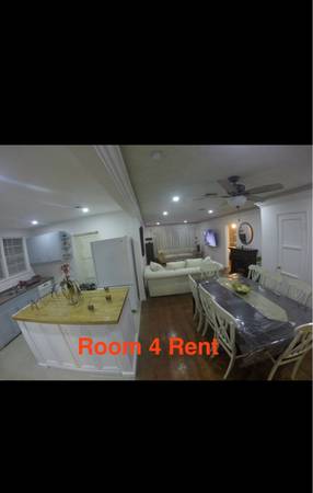$1200.00 / 5br - Habitación amplia y acogedora en alquiler – Barrio seguro y tranquilo63857624526209124