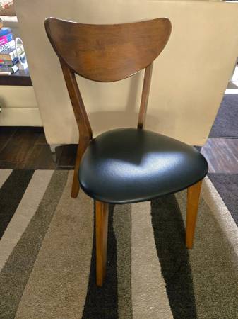 Set of 3 chairs 1