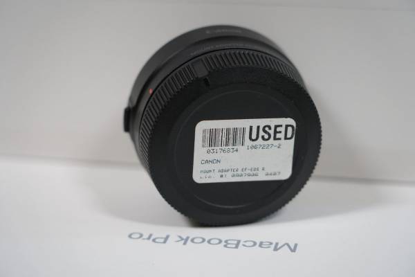 Canon Mount Adapter EF-EOS R - EF/EF-S Lenses to RF Cameras 1