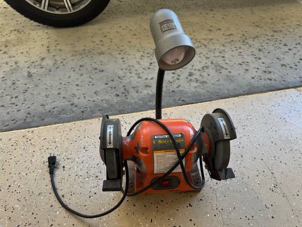 Bench Grinder W/ Light (6-Inch) - Works Great! 1