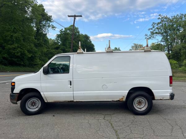2011 FORD E-250 CARGO - $2,600 (Nyack)63618003642753124