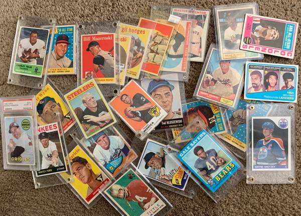 CASH FOR BASEBALL FOOTBALL BASKETBALL HOCKEY CARDS 1