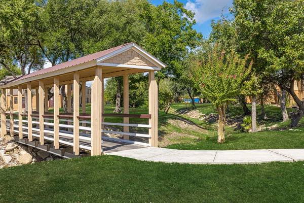 $799 / 1br - 686ft2 - Located in Baytown, 1B/1B, Conference Center (3400 Shady Hill Dr, Baytown, TX)63924169197571124