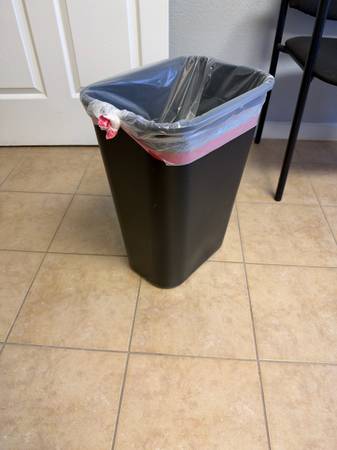 Black Office Trash Cans – 5 Available – $10 Each 1
