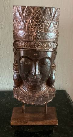 WOODEN MASK 18x40cm  ...price in pesos 1