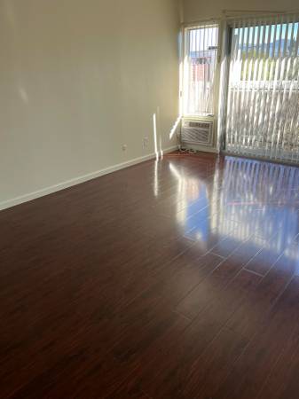 $2,200 / 1br - 470 E. Angeleno Ave. Apt 21263701148998659121