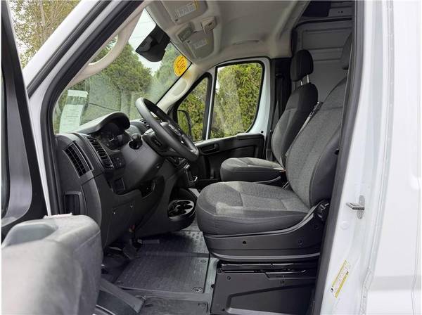 2023 RAM ProMaster - Photo 14