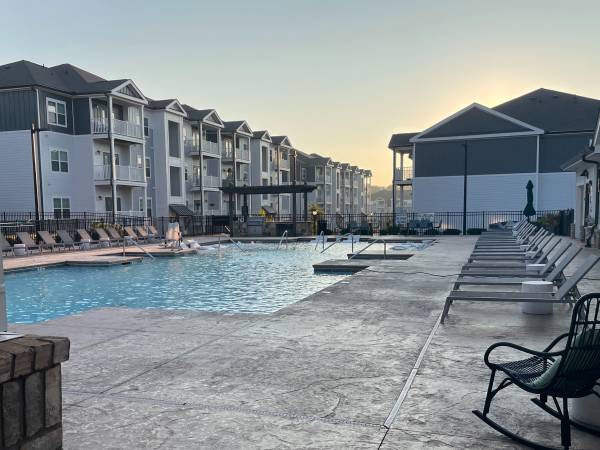 $1,537 / 2br - 1029ft2 - Subarriendo de 3 Meses - Apartamento de 2 Habitaciones, 2 Baños (Greer)63783789571203123