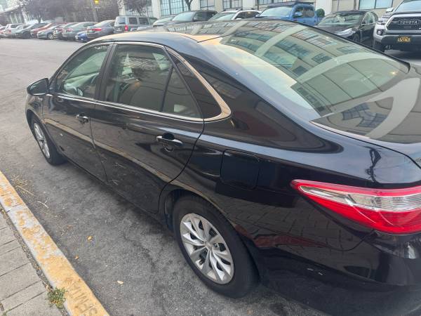 Toyota Camry Hybrid 2015 - $9,700 (San Francisco)63613112494595121