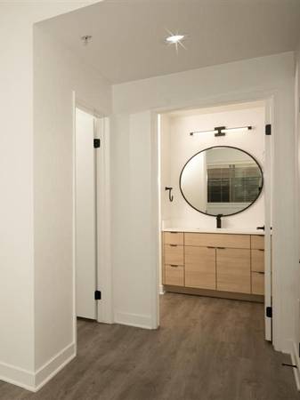 $4,250 / 2br - 1057ft2 - The Thomas Has What You Need! Luxurious and Spacious- Call Today (Studio City)63953075755138121