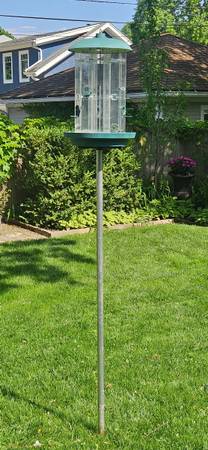 Bird Feeder 1