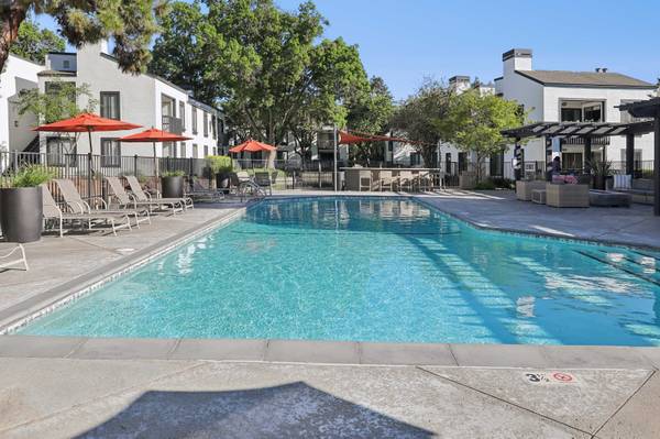 2 Bed, Ample Guest Parking, Recycling 1