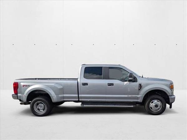 2022 Ford Super Duty F-350 DRW Diésel 4x4 4WD Camión F350 XL Cabina Crew - $34,598 (Llame al *(689) 300-4421* para confirmar disponibilidad al instante)63470427310467123