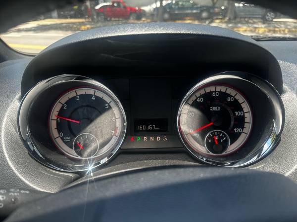 2014 Dodge Grand Caravan SE - $4,200 (Miami)63479309456515121