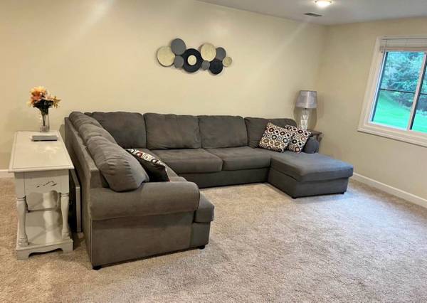 Sectional couch 1