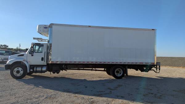 2019 International 26' reefer - Photo 11