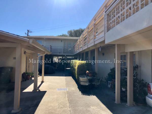 $2,650 / 2br - 772ft2 - 2 Bedroom Apartment in Prime Neighborhood - $300 Move-In Special! (Monterey)64009501698819122