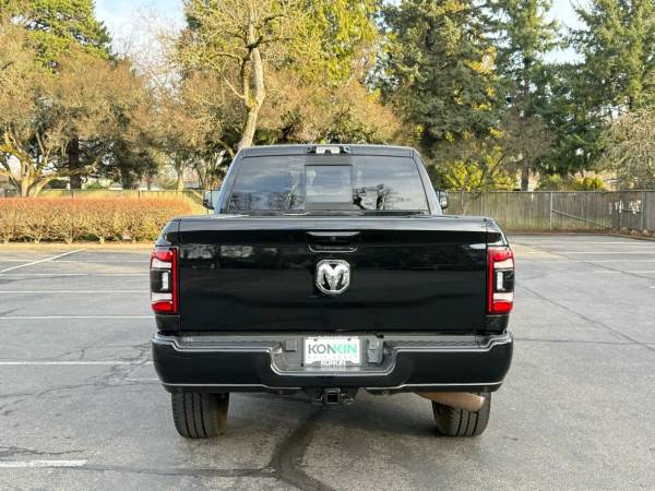 2022 RAM Limited Pickup 4D - Photo 5