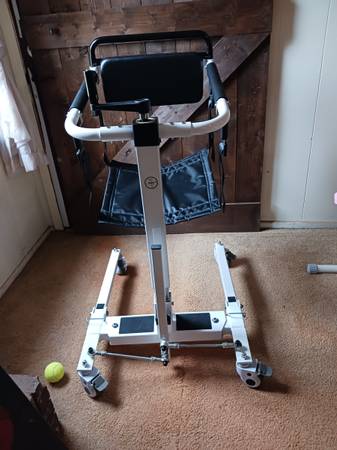 Patient 4 in 1 transfer chair for Elderly and disabled 1