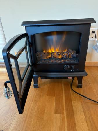 Space heater “mini fireplace” 1