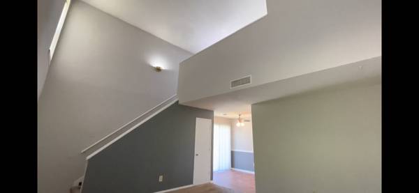 $1,030 / 1br - 750ft2 - TIRED OF ROOMMATES?  WE HAVE A ONE BEDROOM FOR YOU! (Chattanooga)63993077927682121