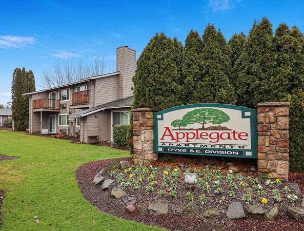 $1,295 / 1br - Popular One Bed in Gresham OR >> Storage Space - Air Conditioning (SE Portland)63999451991042123