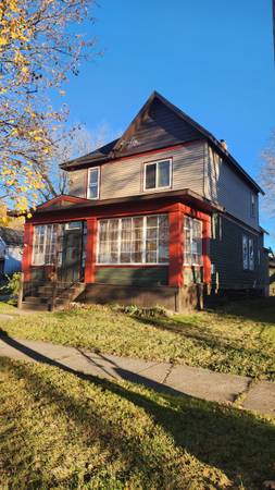 $129,000 / 2br - 1600ft2 - House for Sale (Sault Ste. Marie, MI)64151610109315120