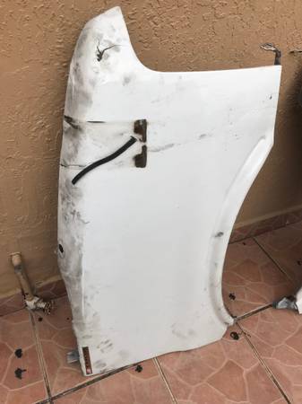 2003-2024 CHEVROLET EXPRESS GMC SAVANA FENDER 1