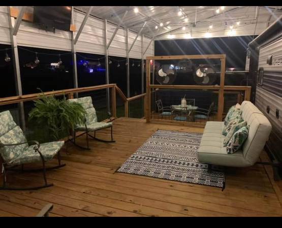Deck, Awning and great location on Grand Lake - $16,000 (Grand Meridian RV)63470630087939124