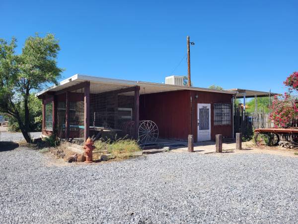 Office Sapce / Art Studio 1