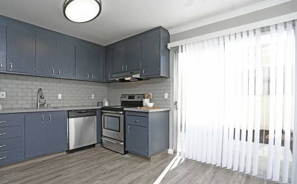 $2,599 / 2br - 918ft2 - 1/2 Month Free, Walk Score 81, Free Parking (hayward / castro valley)63682761126915120