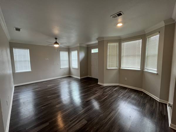 3 Beds - Attached Garage, Anderson Mill NW Austin 1