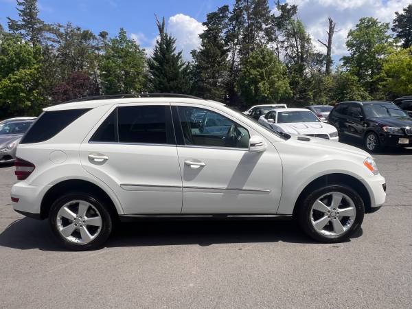 2011 Mercedes-Benz M-Class ML 350 4MATIC AWD 4dr SUV - $7,499 (CHANTILLY)63616533082243123