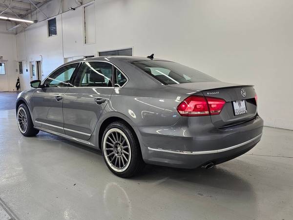 2015 VOLKSWAGEN PASSAT SEL 1.8T SEL Premium - $12,999 (#1 Selección de usados)63624308051201122
