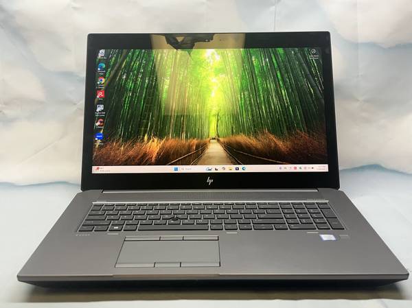P3200・32GB 美品 HP ZBook 17 G5 i7 17.3インチ P3200・32GB 美品 HP ZBook 17 G5 i7 17.3インチ HP 17.3