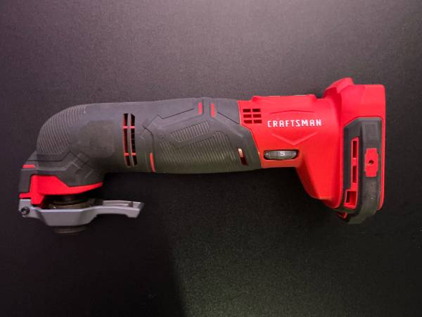 Craftsman V20 Oscillating Multi-Tool – Good Condition – Light Use – To 1