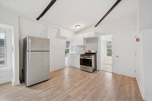 $975.00 4538 Greene St #A11163666782409987124