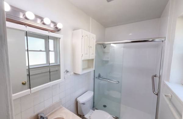 Perfect Location 3 Bed With Updated Kitchen.Large Storage. 1