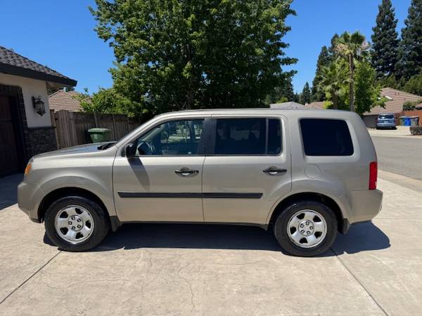2009 HONDA PILOT LX AWD / TÍTULO LIMPIO / 124K MILLAS / CORREA DE DISTRIBUCIÓN CAMBIADA - $7,900 (FOLSOM)63613722526849121