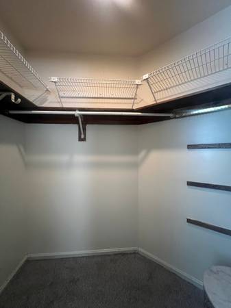 $800 / 1br - Rento cuarto grande 800$ (Waldorf)63611885648387123