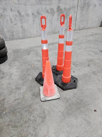 Candelstick Traffic Cones 1