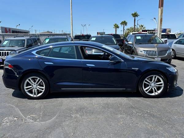 2014 TESLA MODEL S 85 ** LOW MILES ** PANORAMIC SUNROOF ** CLEAN ** - $16,99563619486745985121