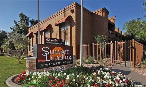 $999 / 1br - 528ft2 - Spa/Hot Tub, Residents Events, Garbage Disposal, Public Parks Nearby (Glendale)64024996041858120